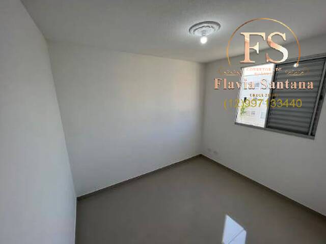 Apartamento para Venda em Jacareí - 3