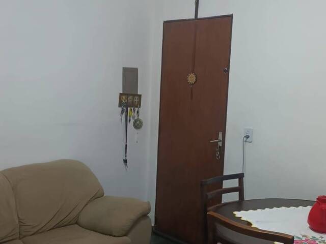 #523 - Apartamento para Venda em Jacareí - SP - 1