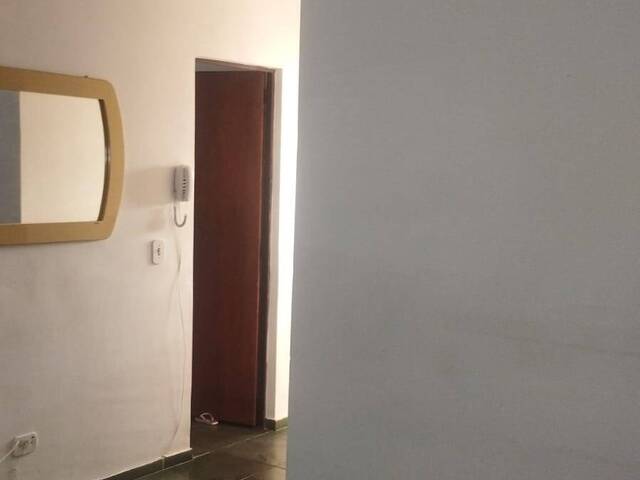 #523 - Apartamento para Venda em Jacareí - SP - 2