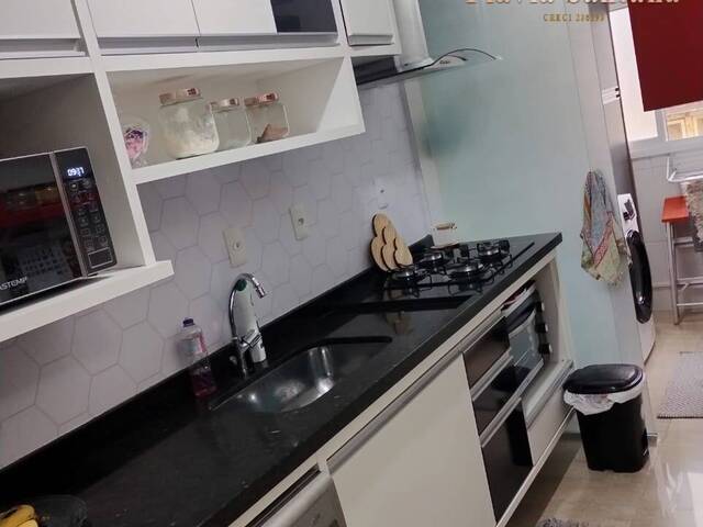 Apartamento para Venda em Jacareí - 2