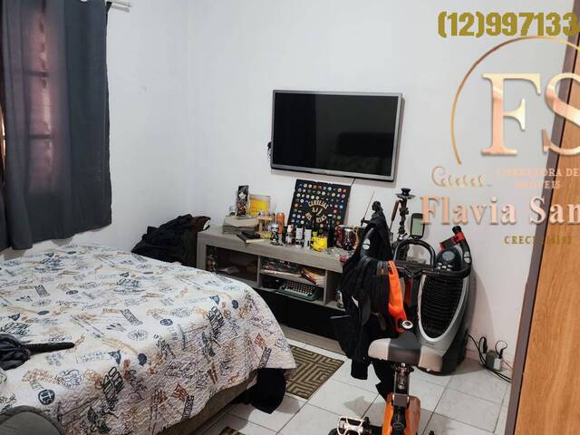 #527 - Casa para Venda em Jacareí - SP - 2