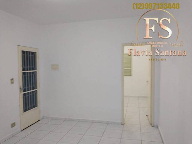 #537 - Casa para Venda em Jacareí - SP - 2