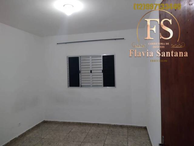 Casa para Venda em Jacareí - 3