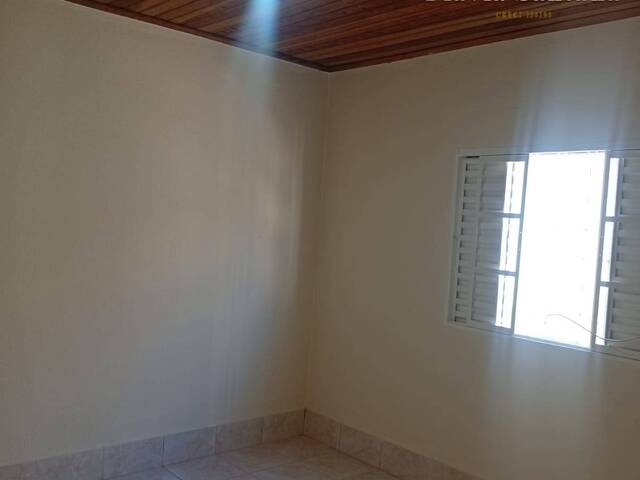 Locação em Parque Santo Antônio - Jacareí