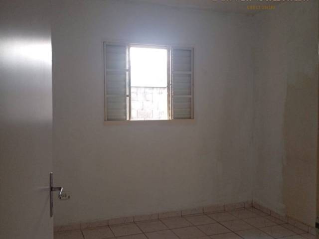 Casa para Locação em Jacareí - 5