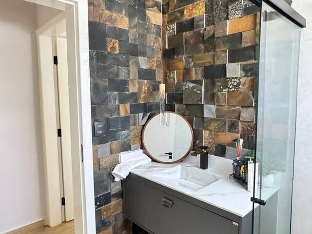 Casa em condomínio para Venda em Jacareí - 4