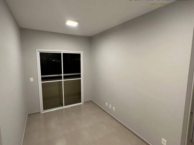 Apartamento para Venda em Jacareí - 3