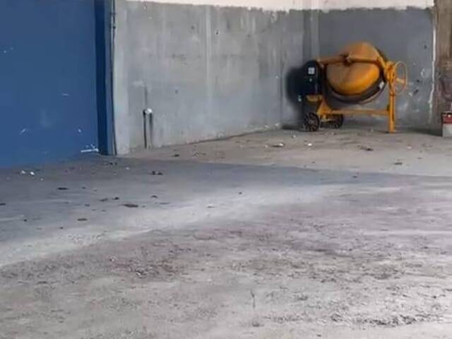 Galpão para Venda em Jacareí - 4