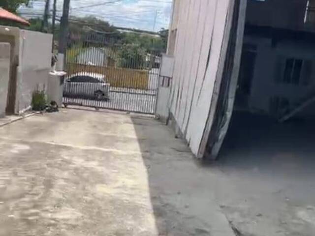 Galpão para Venda em Jacareí - 3