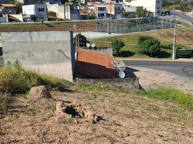 #627 - Área para Venda em Jacareí - SP - 3