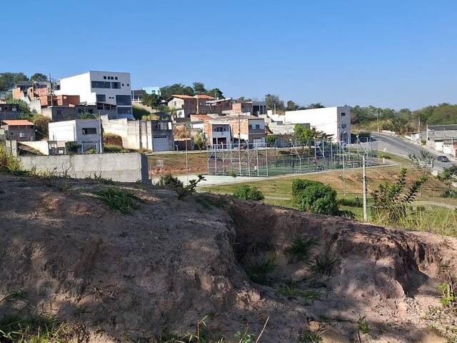 #627 - Área para Venda em Jacareí - SP - 2