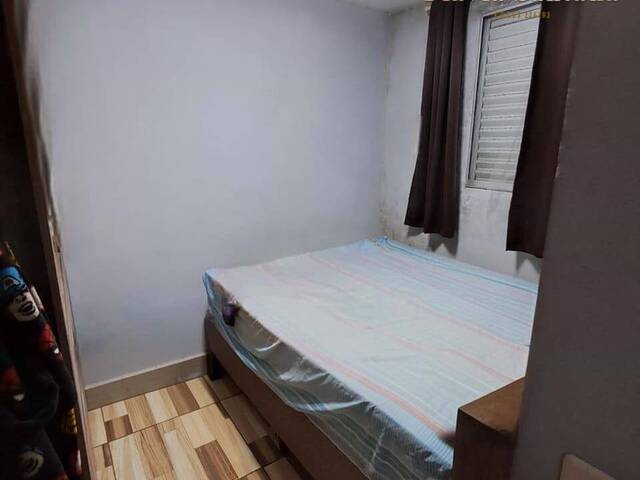 #647 - Apartamento para Venda em Jacareí - SP - 2